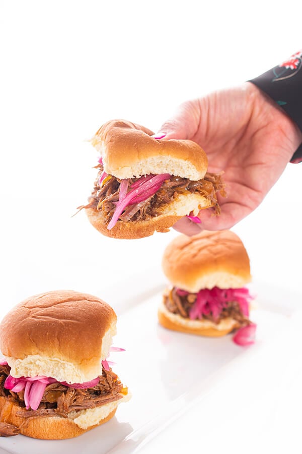 Slow Cooker Shredded Beef Sliders