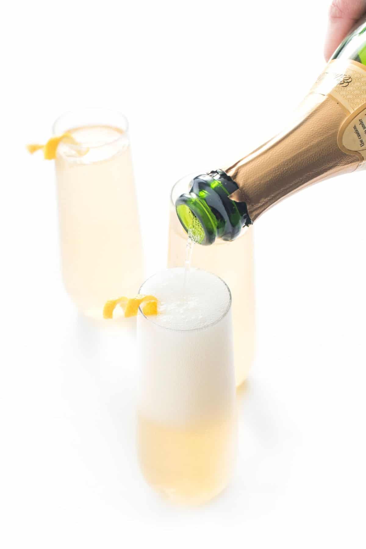 20 Festive Cocktail Recipes