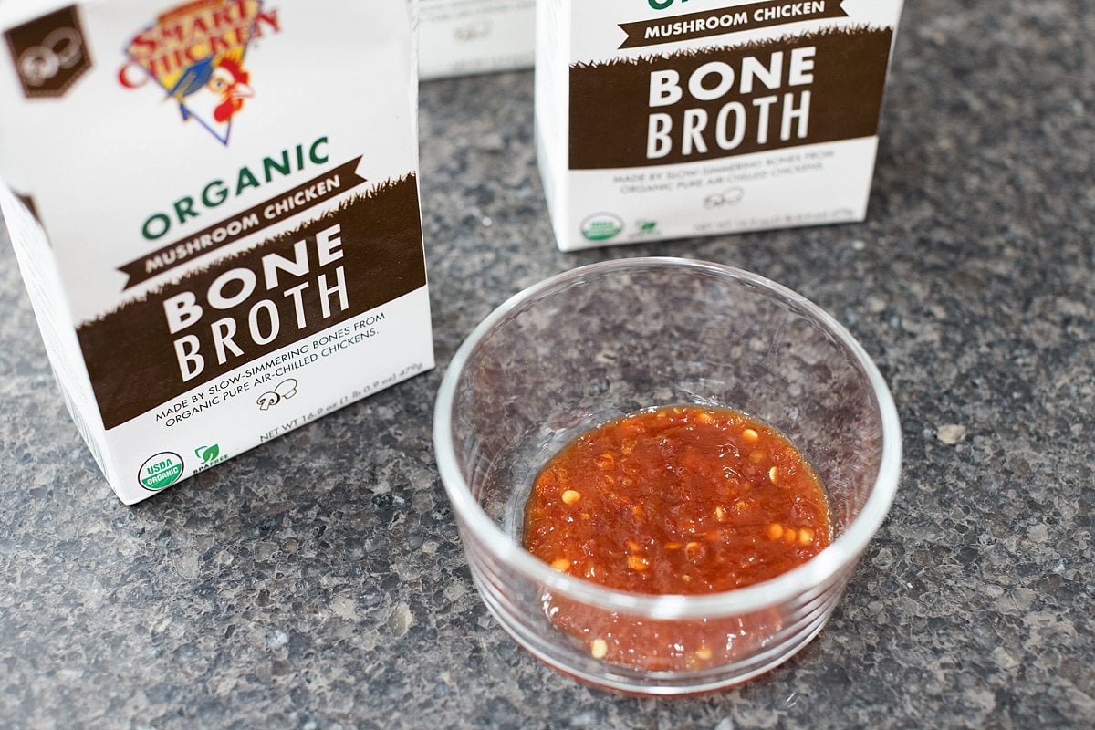 smart chicken bone broth