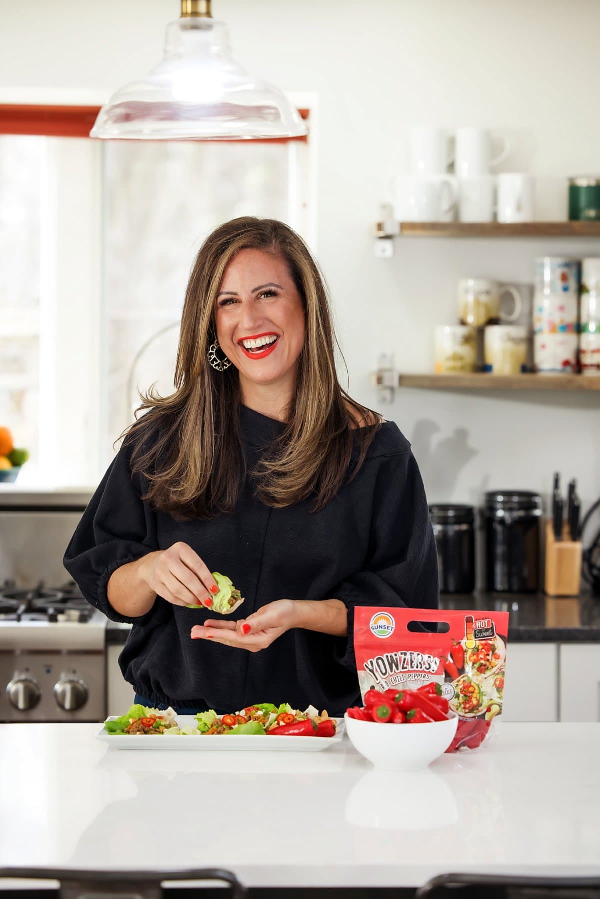 liz eating turkey lettuce cups