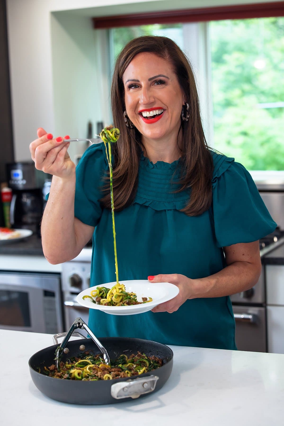 liz with zucchini zoodles