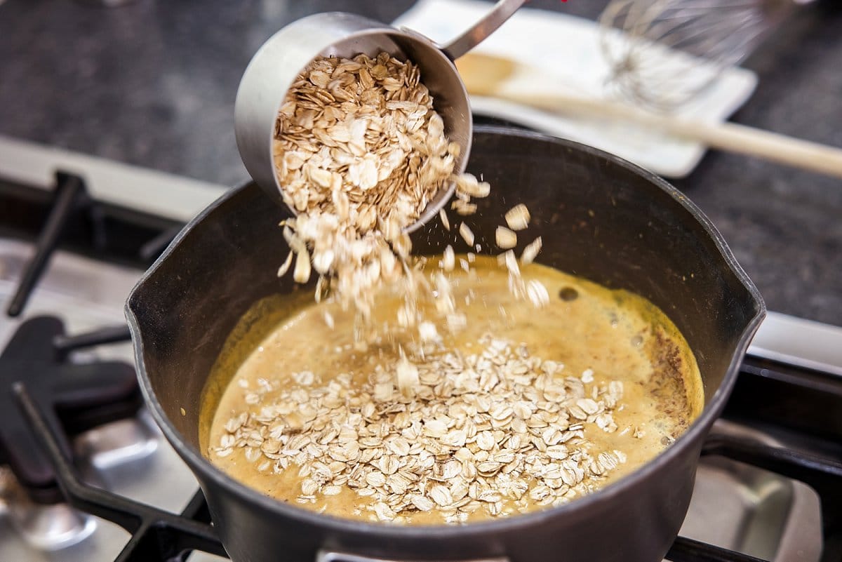 Adding oats to oatmeal