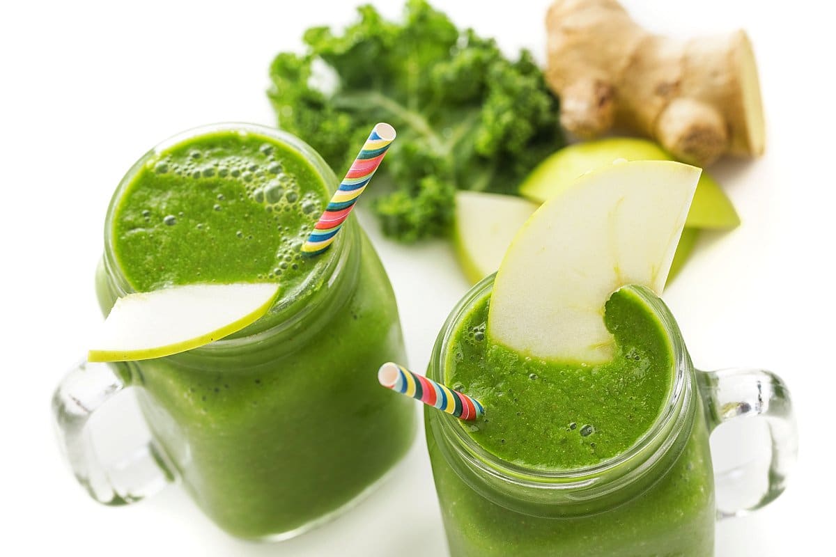 Pineapple mango green smoothies